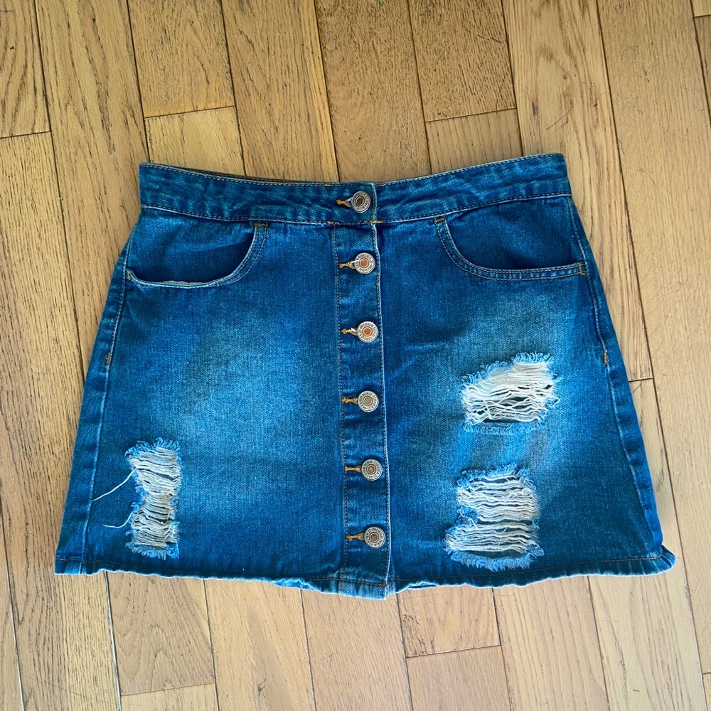 Button front denim skirt